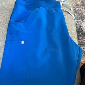 Figs like new Kade cargo Catrina one pocket